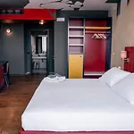 מלון K Modern 3*