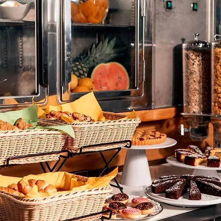 K Modern ホテル ペスキエーラ・デル・ガルダ