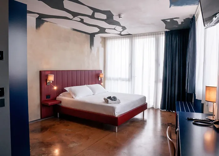 K Modern 페스키에라델가르다